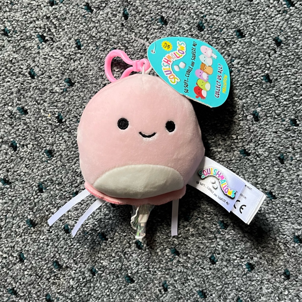 Jayda Jellyfish Clip on Squishmallow